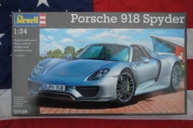 images/productimages/small/Porsche 918 Spyder Revell 07026.jpg